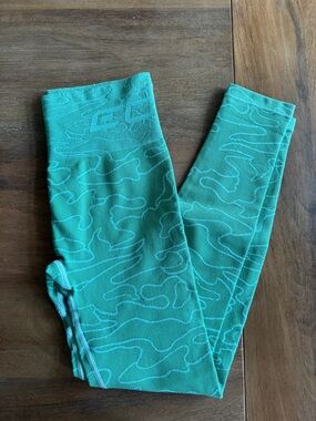 Echt Women’s GreenPatterned Leggings